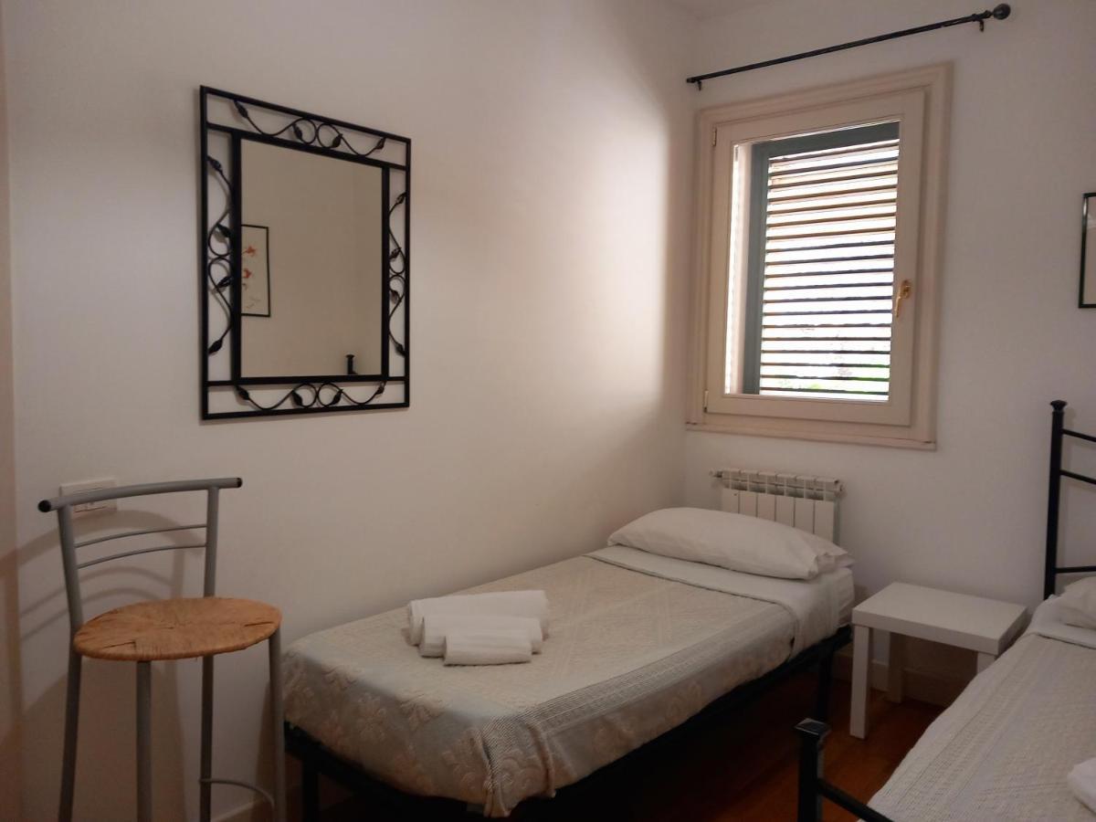 Taormina Seaview Apartment - Taormina Holidays المظهر الخارجي الصورة
